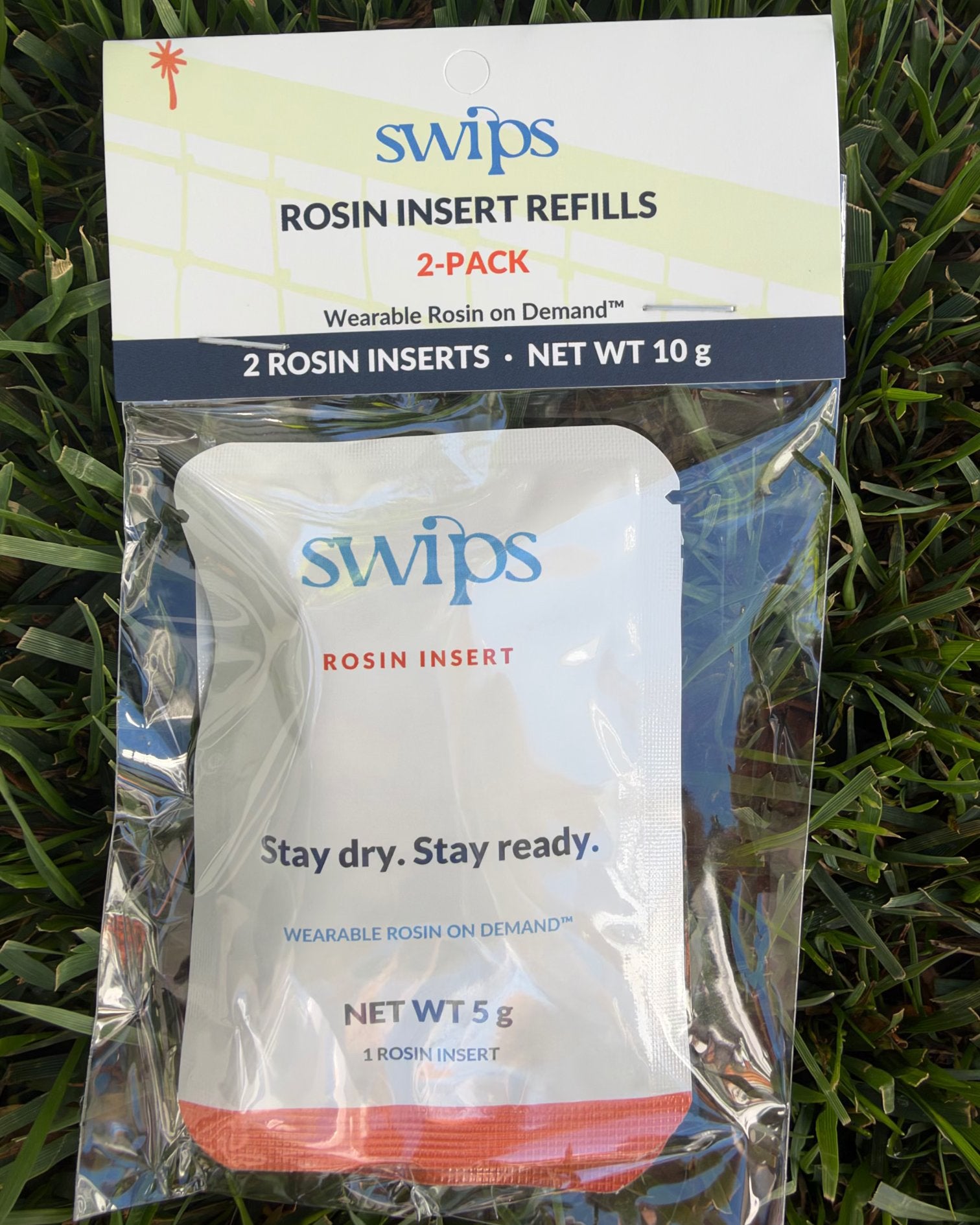 Swips Lighter Feel Rosin Insert Refills 2-Pack in its retail hang pack, with the orange bar on the sachet, net weight 10 g